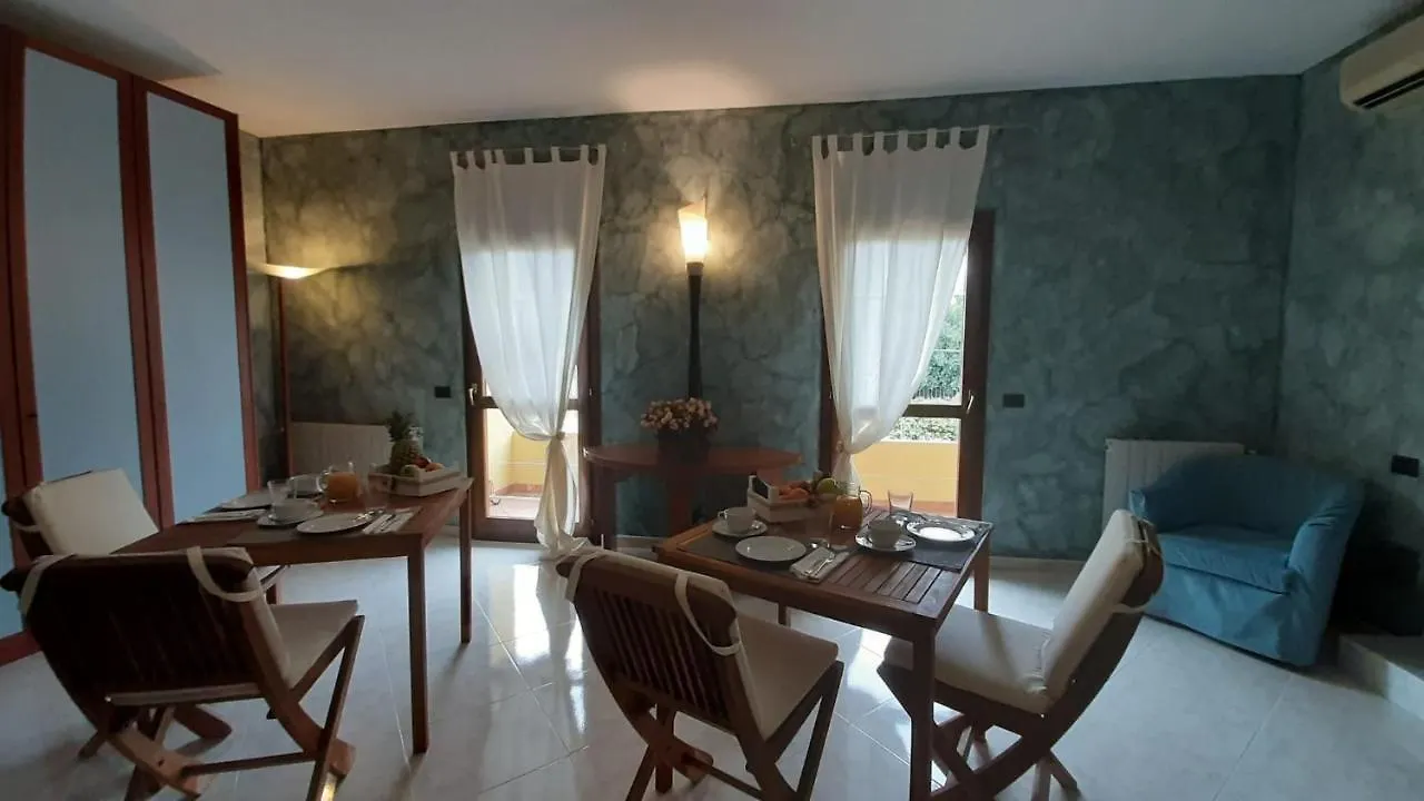 Sardinia B&B House Olbia 0*,